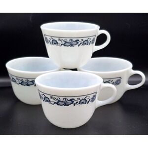Pyrex White Old Towne Blue Floral Teacups Set of 4‎ Vintage Microwave Safe